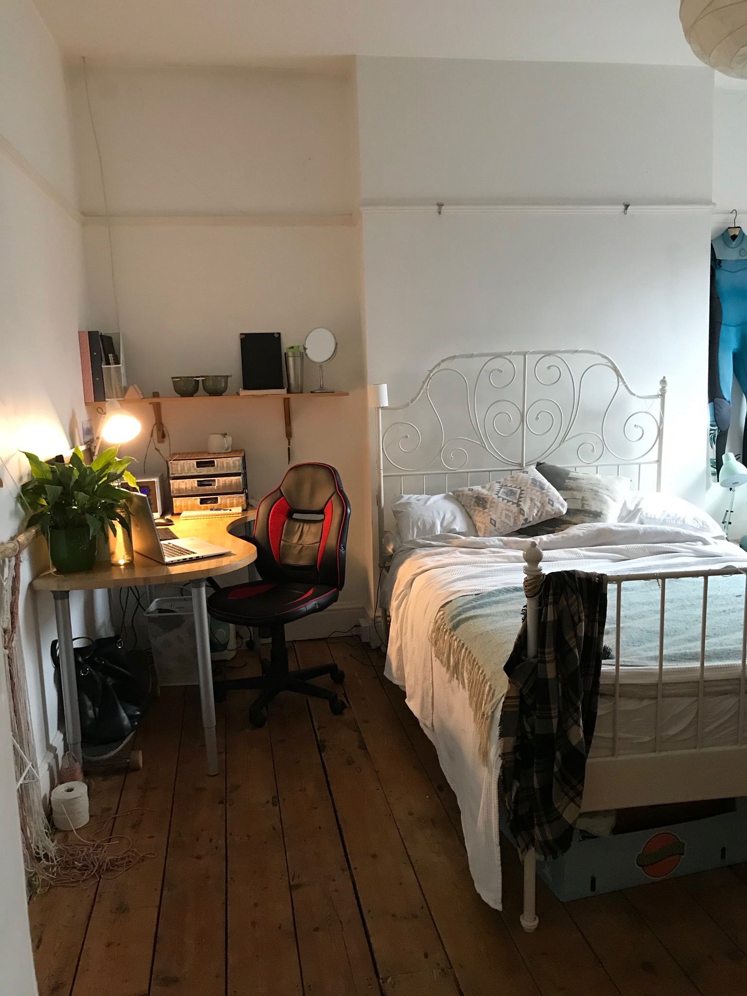 Another photo of bedroom 1 in student house on Lisson Grove, Plymouth
